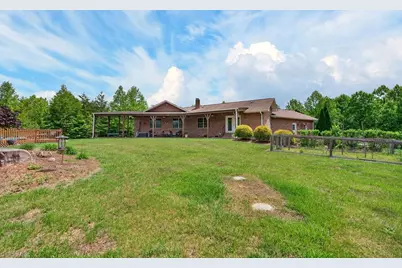 1102 Bear Creek Lane, Pinnacle, NC 27043 - Photo 36
