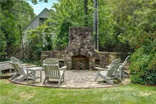 2601 W Market St, Greensboro, NC 27403 - Photo 6