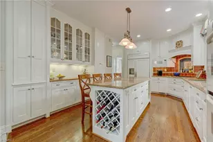 2601 W Market St, Greensboro, NC 27403 - Photo 8