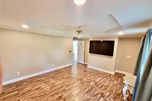 590 N Peace Haven Rd, Winston-Salem, NC 27104 - Photo 16
