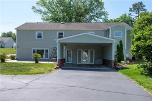 590 N Peace Haven Rd, Winston-Salem, NC 27104 - Photo 30