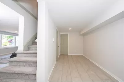 590 N Peace Haven Road, Winston-Salem, NC 27104 - Photo 28