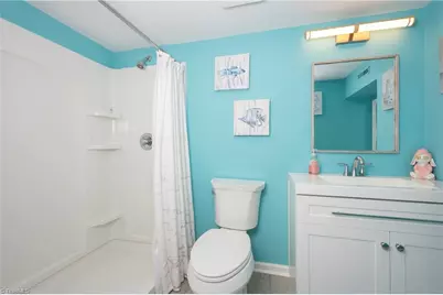 590 N Peace Haven Road, Winston-Salem, NC 27104 - Photo 36