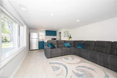 590 N Peace Haven Road, Winston-Salem, NC 27104 - Photo 30