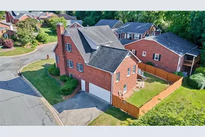 4301 Hampton Club Court, Winston-Salem, NC 27104 - Photo 4