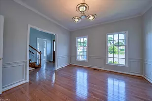 4301 Hampton Club Ct, Winston-Salem, NC 27104 - Photo 8
