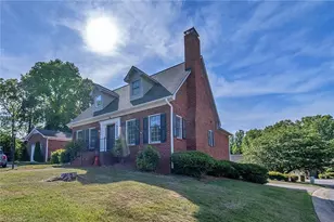 4301 Hampton Club Ct, Winston-Salem, NC 27104 - Photo 2