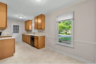 3506 Park Hill Drive, Greensboro, NC 27410 - Photo 10
