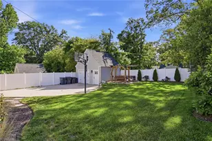 1202 Hill St, Greensboro, NC 27408 - Photo 48