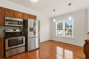 5505 Cornerstaff Dr, Greensboro, NC 27407 - Photo 8
