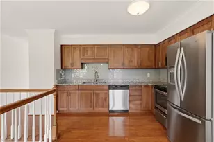 5505 Cornerstaff Dr, Greensboro, NC 27407 - Photo 10
