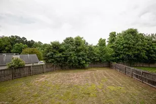 5505 Cornerstaff Dr, Greensboro, NC 27407 - Photo 16