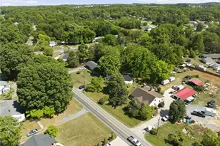 310 E Holly Hill Rd, Thomasville, NC 27360 - Photo 40