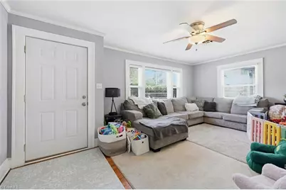 310 E Holly Hill Road, Thomasville, NC 27360 - Photo 4