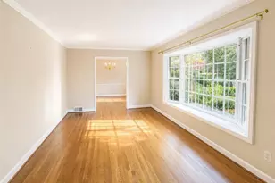 1128 Partridge Ln, Winston-Salem, NC 27106 - Photo 8