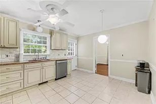 1128 Partridge Ln, Winston-Salem, NC 27106 - Photo 6