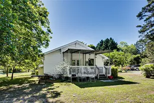 349 Ridge Rd, Seagrove, NC 27341 - Photo 6