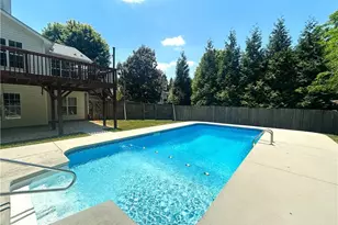 1226 Satinwood Dr, Greensboro, NC 27410 - Photo 22