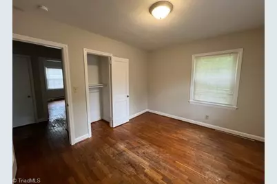 1004 Idlewood Drive, Greensboro, NC 27408 - Photo 14