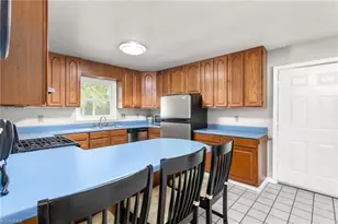 2627 White Pne Ln, Mebane, NC 27302 - Photo 10