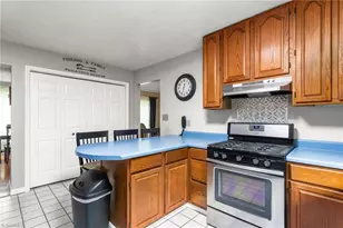 2627 White Pne Ln, Mebane, NC 27302 - Photo 12