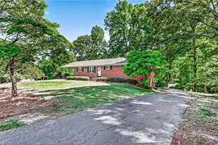1348 Henley Dr, Asheboro, NC 27205 - Photo 2