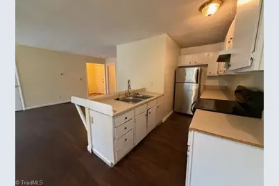 812 Broad Street, Winston-Salem, NC 27101 - Photo 2