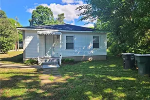 3021 Branderwood Dr, Greensboro, NC 27406 - Photo 4