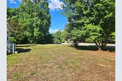 3021 Branderwood Drive, Greensboro, NC 27406 - Photo 2