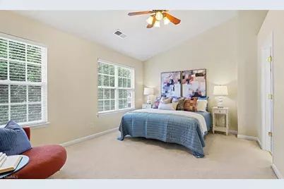 4623 Village Square Court, Greensboro, NC 27409 - Photo 18