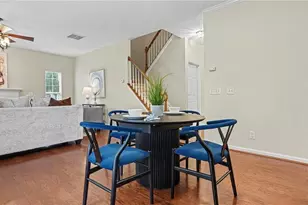4623 Village Square Ct, Greensboro, NC 27409 - Photo 14