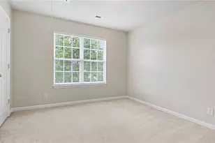 4623 Village Square Ct, Greensboro, NC 27409 - Photo 22