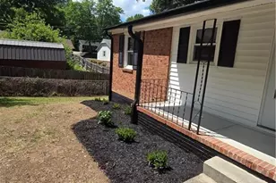 914 Barringer St, Greensboro, NC 27403 - Photo 14