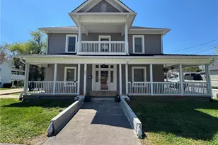 502 Spring St, Mount Airy, NC 27030 - Photo 2