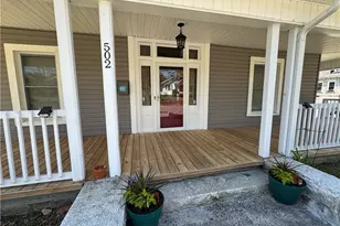 502 Spring St, Mount Airy, NC 27030 - Photo 12