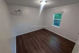 427 S Main St, Asheboro, NC 27203 - Photo 4