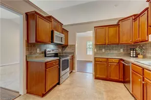 2465 Featherstone Ct, Trinity, NC 27370 - Photo 12