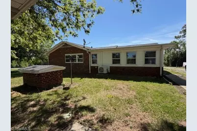 2311 Grooms Road, Reidsville, NC 27320 - Photo 2