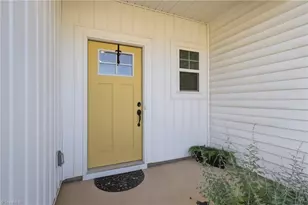 917 Cannon Crossing Cir, Greensboro, NC 27410 - Photo 2
