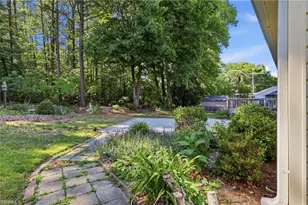 3604 Akers Ct, High Point, NC 27263 - Photo 24