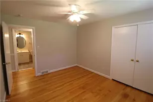 2316 Silas Creek Pkwy, Winston-Salem, NC 27103 - Photo 8
