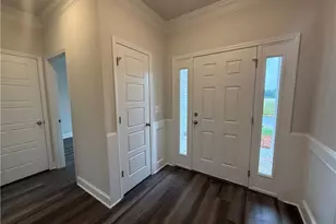 2823 Berwick Vly Dr, Winston-Salem, NC 27127 - Photo 2