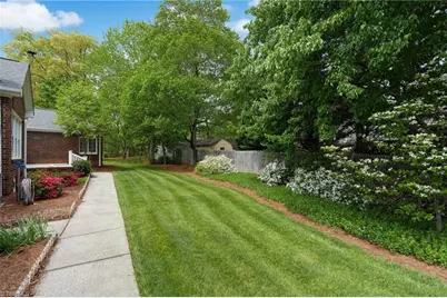 204 W Stonebury Court, Reidsville, NC 27320 - Photo 44