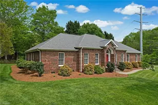 204 W Stonebury Ct, Reidsville, NC 27320 - Photo 50
