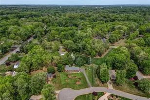204 W Stonebury Ct, Reidsville, NC 27320 - Photo 6