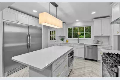 1208 W Cornwallis Drive, Greensboro, NC 27408 - Photo 10