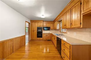 2971 Ormond Dr, Winston-Salem, NC 27106 - Photo 8
