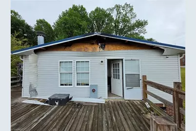 108 Carr Street, Jonesville, NC 28642 - Photo 4