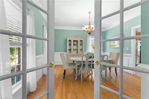 220 Lake Dale Ct, Clemmons, NC 27012 - Photo 16