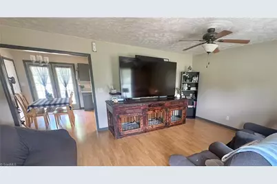 808 Creed Road, Ararat, NC 27007 - Photo 6